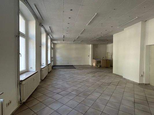 Blick in die Gewerbeeinheit