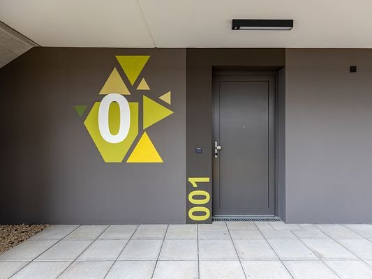 Wohnungseingang Laubengang