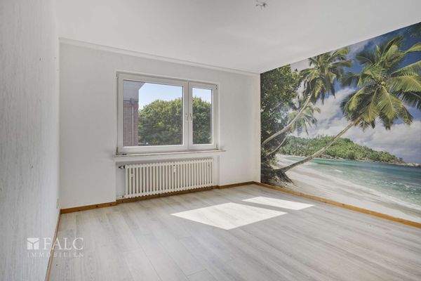 2 OG. links, Schlafzimmer