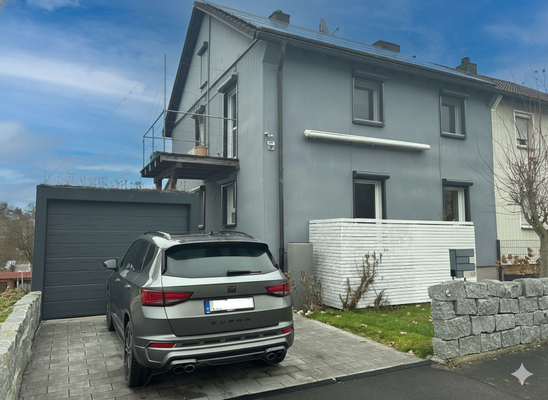 Haus Vorderansicht.png