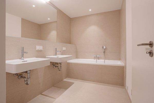 Badezimmer I Ansicht II