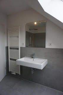 Waschtisch und Handtuchwärmer!