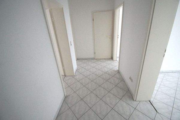 Referenz Flur EG rechts