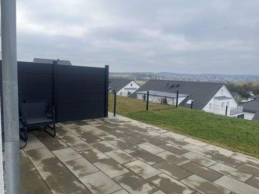 Terrasse mit Sichtschutz 