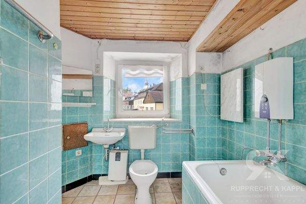 EG auf OG Zwischenetage Bad