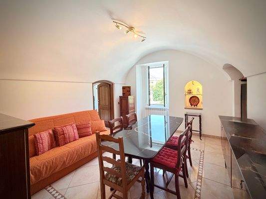 DA_1022_02_TERRA ITALIA IMMOBILIEN_REAL ESTATE_DOL