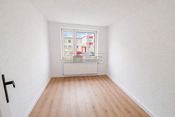 Büro_Kinderzimmer mit Ausblick