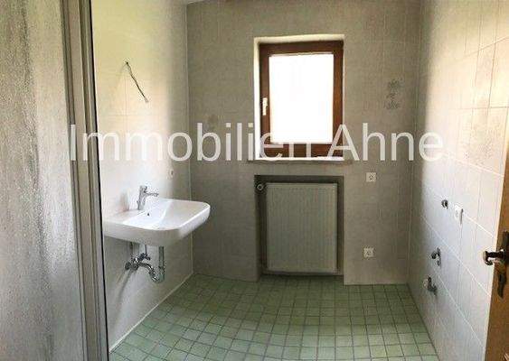 Dusche mit WC im Erdgeschoss