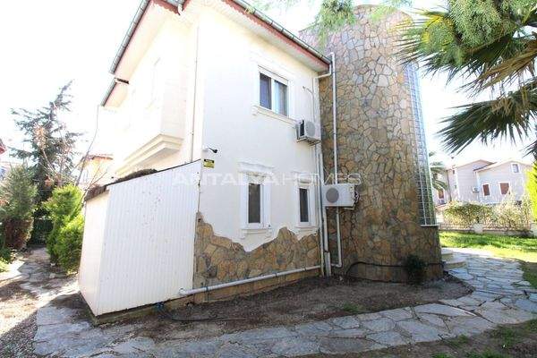 Detached Ready-to-Move House Near the Beach in Belek