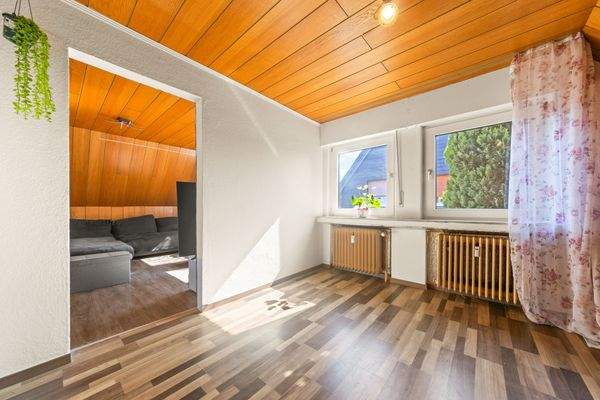 Wohn- / Esszimmer Dachgeschosswohnung