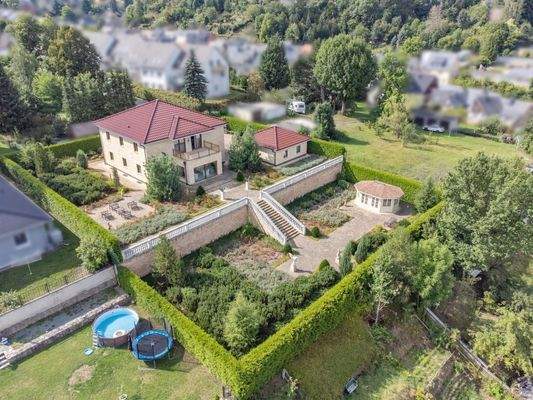 Grundstück in Terrassenbau