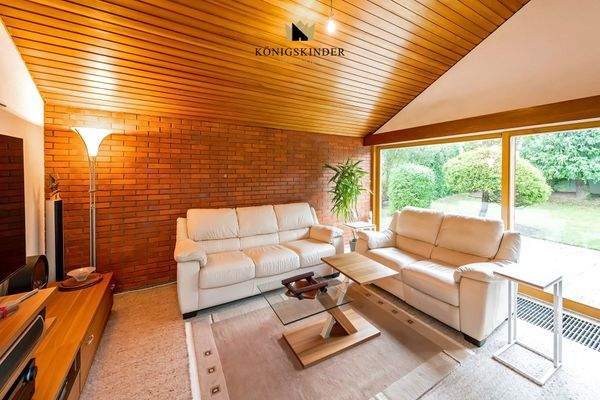 Blick ins Wohnzimmer