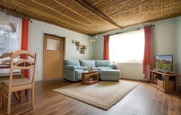 Wohn-/Essbereich - Musterbild