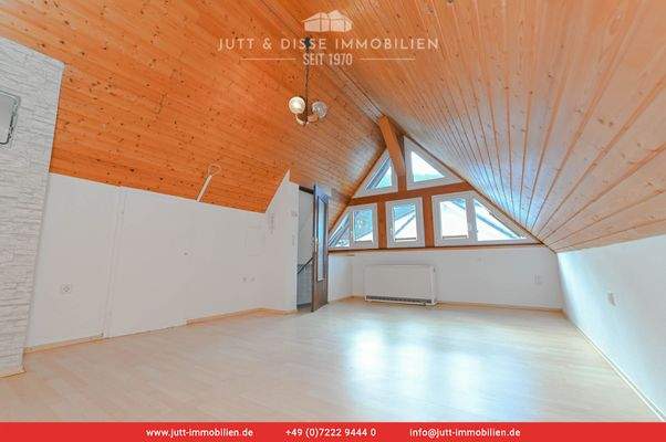 Zimmer im Dachstudio