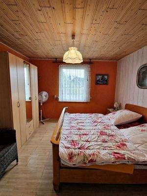 Zimmer 2, OG (2).jpg