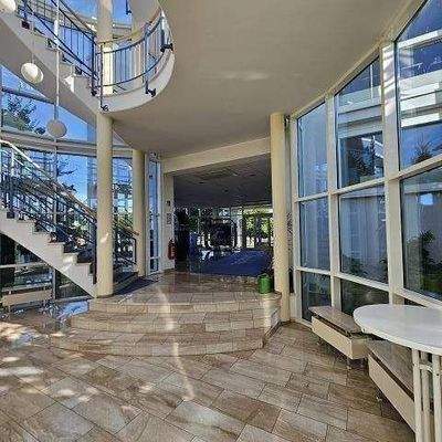 EG Blick aus Rotunde zu Eingang