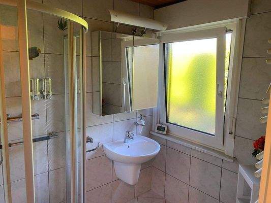Duschbad EG