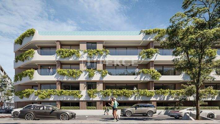 Apartments Near Puerto Banús With Rooftop Infinity Pool in Marbella