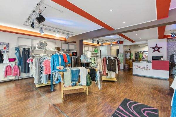 2. Gewerbeeinheit Modegeschäft