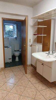 Zimmer und Bad sicht