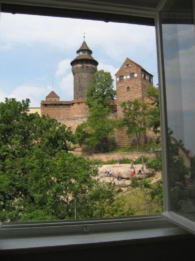 Blick auf die Burg - Renovierte