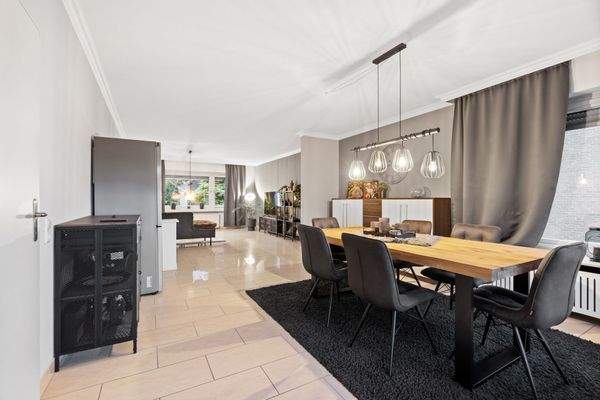 Wohn- und Esszimmer OG