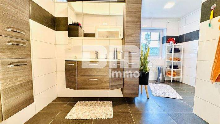 OG / DG Badezimmer / Dusche ebenerdig