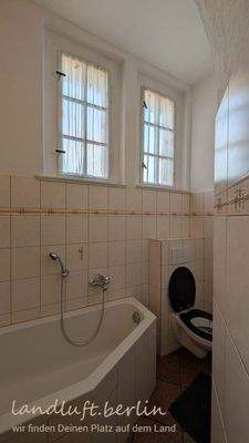 Bad im Erdgeschoss.jpg