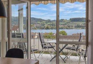 Offenes Wohnen mit Panorama-Seeblick