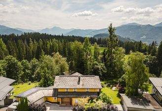 Vogelperspektive der Immobilie