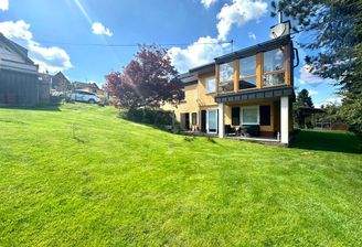 Seitenansicht mit UG