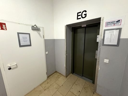 Eingangsbereich Haus.JPG