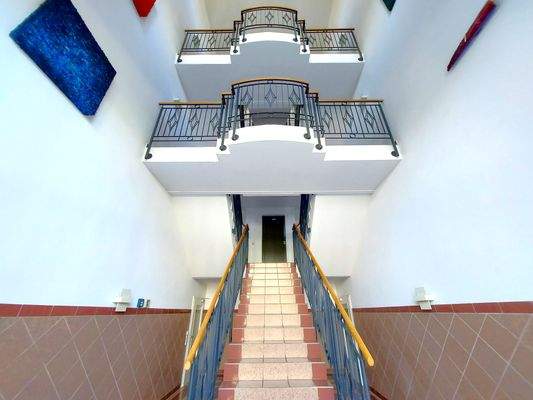 Treppenhaus mit Hotelcharakter.jpg