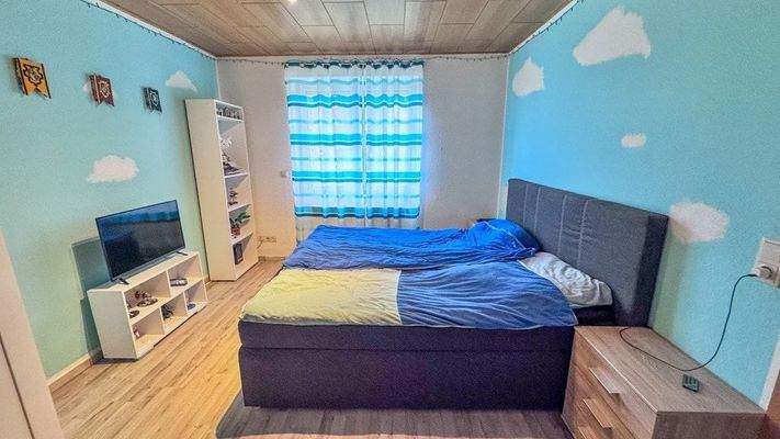 Einliegerwohnung - Schlafzimmer