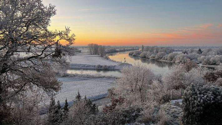 DI - Forbes Global Properties