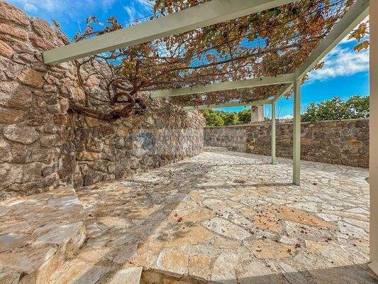 af535b1f1dc74abfa1557d3e4b77453d-original