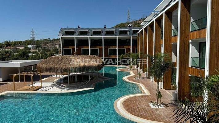 Stylish Flats Within Walking Distance of the Sea in Konakli Alanya