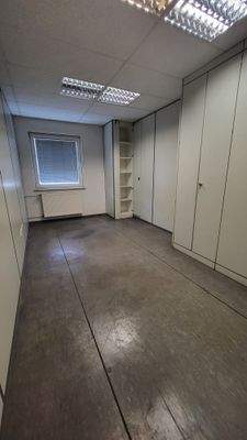 kleine Bürofläche.jpg