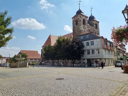 Oschersleben Stadt ca. 8km entfernt