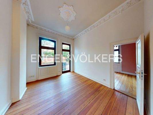 Arbeitszimmer mit Zugang zur Terrasse