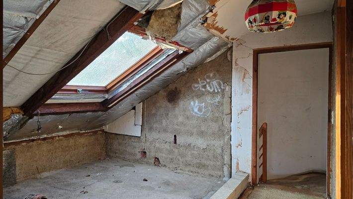 Platz für Bad im DG