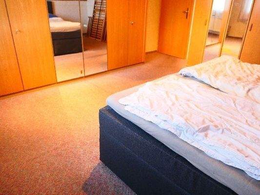 Ihr oberes Schlafzimmer