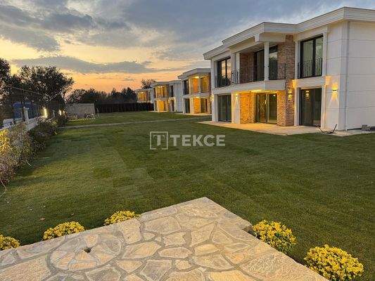 Villas for Sale with Nature Views in a Complex in Tuzla