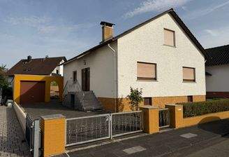 1. Haus Vorderseite.JPG