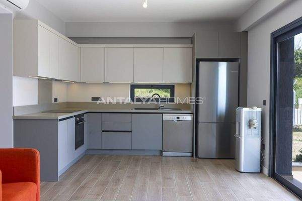 Elegant Apartments Near the Sea and Amenities in Bodrum