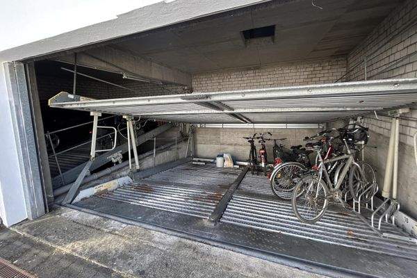 Garage, Pkw-Doppelparkerstellplätze