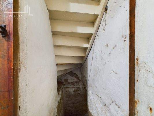 Zugang zum Gewölbekeller