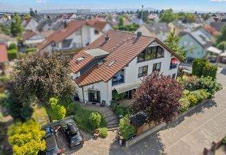 Zweifamilienhaus mit vielen Extras