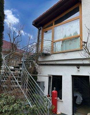 Eingang im Gartenbereich