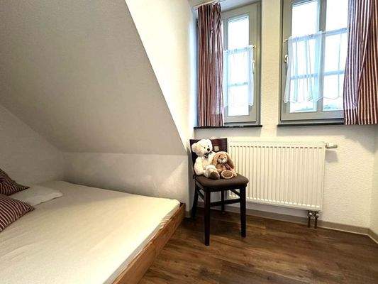 Dachgeschoss-Wohnung - Kinderzimmer